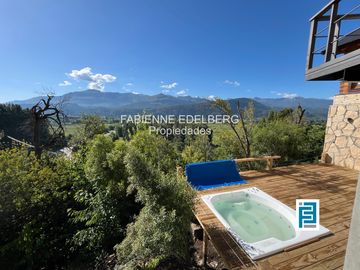 Casa en  venta Barrio Raitra 3 dorm en suite mas monoambiente - San Martin de los Andes