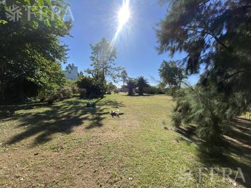 Venta casa quinta de 4 ambientes con piscina en Villa San Luis - Florencio Varela