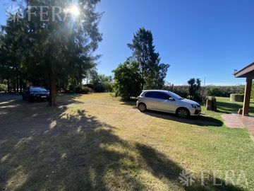 Venta casa quinta de 4 ambientes con piscina en Villa San Luis - Florencio Varela