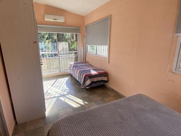 Venta casa quinta de 4 ambientes con piscina en Villa San Luis - Florencio Varela