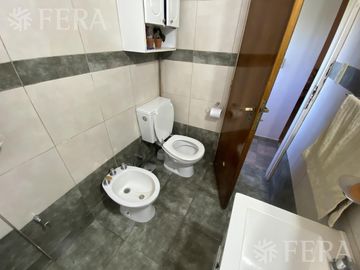 Venta casa quinta de 4 ambientes con piscina en Villa San Luis - Florencio Varela
