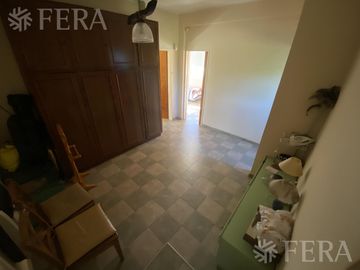 Venta casa quinta de 4 ambientes con piscina en Villa San Luis - Florencio Varela