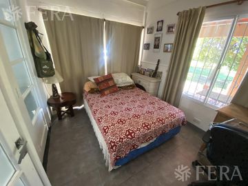 Venta casa quinta de 4 ambientes con piscina en Villa San Luis - Florencio Varela