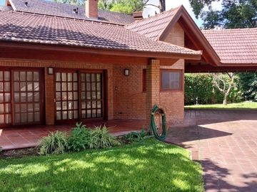 Casa en  Venta en Country Club El Carmen