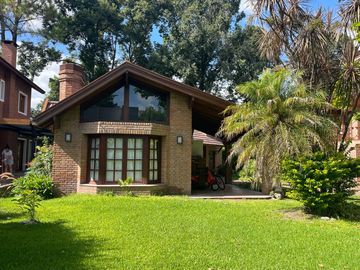 Casa en  Venta en Country Club El Carmen