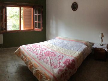 CASA EN  CENTRO SANTA ROSA DE CALAMUCHITA - 2 DORM
