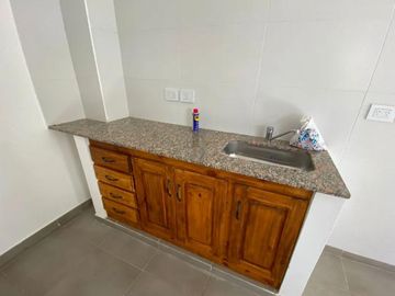 Duplex en venta  - 2 dormitorios 2 baños - Cochera - 70 mts2 - San Carlos