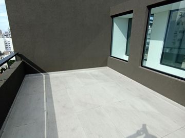 Espect depto a estrenar 4 amb con dos patios propios y parrilla