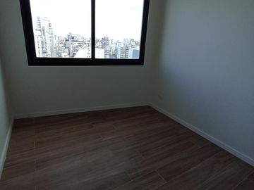 Espect depto a estrenar 4 amb con dos patios propios y parrilla