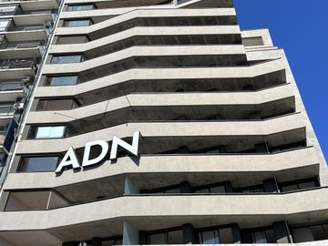 Espect depto a estrenar 4 amb con dos patios propios y parrilla