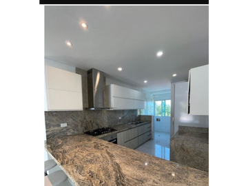 Increíble Penthouse de 213M2 en  bello horizonte, salida al mar