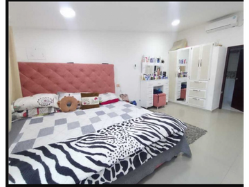 Hermosa y amplia casa en venta en El Jardín