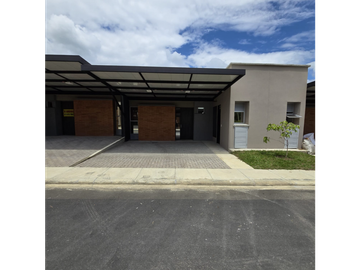 Casa en conjunto Galicia Verde para arriendo en Galicia, Pereira!!