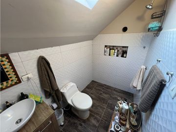 SE VENDE AMPLIA CASA EN VILLA CAMPESTRE TRADICIONAL