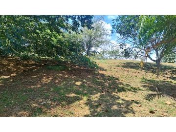 LOTE EN VENTA, COLINAS DE MIRAVALLE, JAMUND