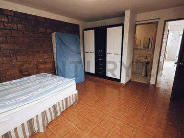 ALQUILER CASA EN LA MOLINA