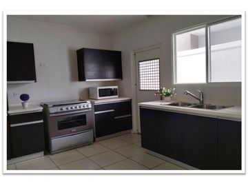VENDO CASA EN PH AUGUSTA EN BRISAS DEL GOLF
