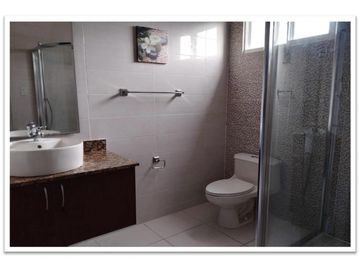 VENDO CASA EN PH AUGUSTA EN BRISAS DEL GOLF