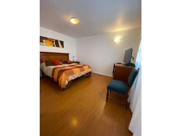 VENTA CASA RECICLADA CON 3 DORMITORIOS PATIO CON PARRILLA