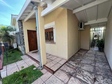 Chalet en venta en Ituzaingo Norte