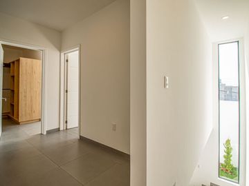 ¡ESTRENA, CASA EQUIPADA CON ALBERCA Y JARDIN PROPIO! A 5 MIN. DE LA DESV DE BURGOS (SUR DE CUERNAVACA)