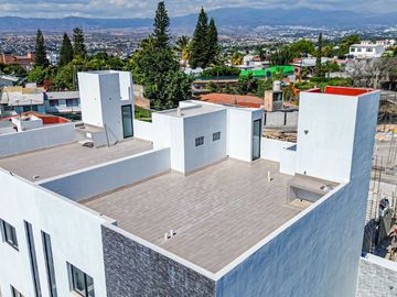 ¡ESTRENA, CASA EQUIPADA CON ALBERCA Y JARDIN PROPIO! A 5 MIN. DE LA DESV DE BURGOS (SUR DE CUERNAVACA)