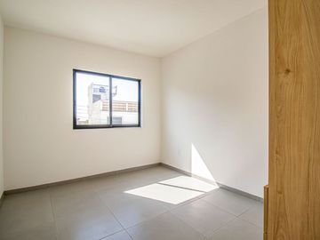 ¡ESTRENA, CASA EQUIPADA CON ALBERCA Y JARDIN PROPIO! A 5 MIN. DE LA DESV DE BURGOS (SUR DE CUERNAVACA)