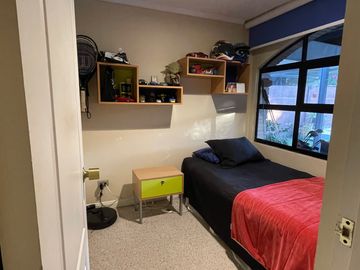 Se vende gran  casa en condominio., Las Rastras Talca
