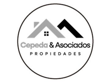 Se vende gran  casa en condominio., Las Rastras Talca