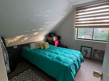 Se vende gran  casa en condominio., Las Rastras Talca