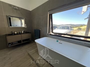 Casa en Venta en Valle de Tapihue