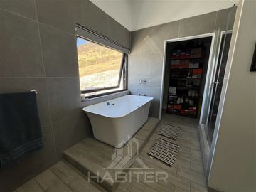Casa en Venta en Valle de Tapihue