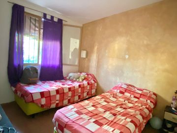 VENTA CASA AMPLIADA BIEN UBICADA-SOEVA-GODOY CRUZ