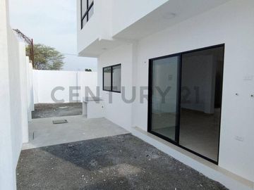 Casa en venta en la zona norte de Portoviejo
