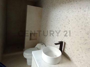 Casa en venta en la zona norte de Portoviejo