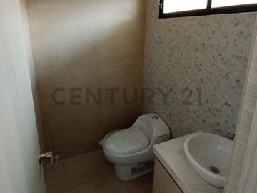 Casa en venta en la zona norte de Portoviejo