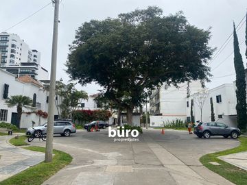 BAJÓ DE PRECIO! CASA/TERRENO VENTA 1,253 M2 RDM 7 PISOS  FRENTE DE 29.5 MTS S.I.