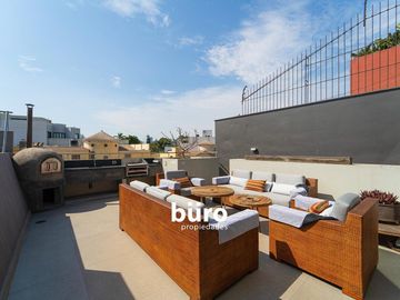GRAN CASA EN VENTA DIVIDIDA EN 2 SUPERDEPAS INDEPENDIENTES EL OLIVAR SAN ISIDRO