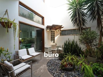 GRAN CASA EN VENTA DIVIDIDA EN 2 SUPERDEPAS INDEPENDIENTES EL OLIVAR SAN ISIDRO