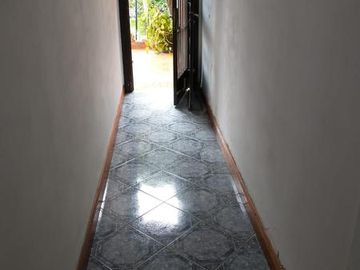 Chalet en excelente estado - Banfield Este