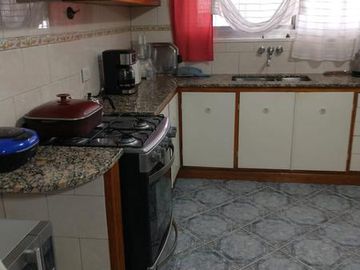 Chalet en excelente estado - Banfield Este