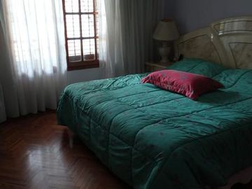 Chalet en excelente estado - Banfield Este