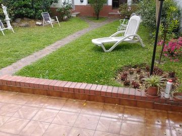 Chalet en excelente estado - Banfield Este
