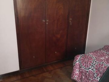 Chalet en excelente estado - Banfield Este