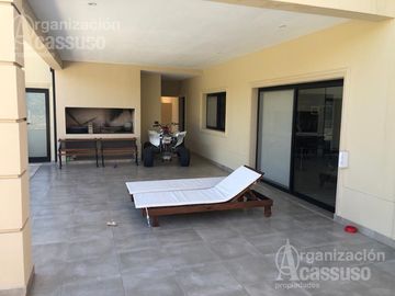 Casa - Barrio Septiembre - Escobar