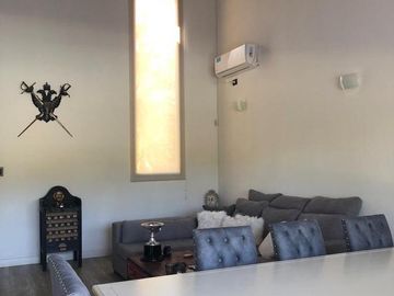 Casa - Barrio Septiembre - Escobar