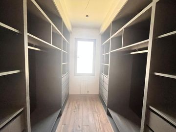 Venta casa de tres dormitorios en PB con galería y pileta - La Rinconada Ibarlucea