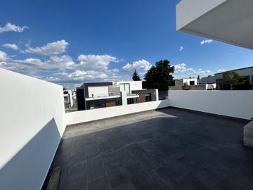 PREVENTA DE CASA EN LA ANTIGUA CEMENTERA, CUATRO RECAMARAS, EN PUEBLA, PUEBLA