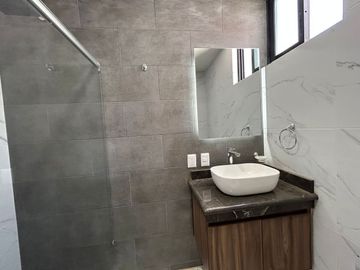 VENTA DE CASA EN LA ANTIGUA CEMENTERA, CUATRO RECAMARAS, EN PUEBLA, PUEBLA
