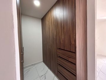VENTA DE CASA EN LA ANTIGUA CEMENTERA, CUATRO RECAMARAS, EN PUEBLA, PUEBLA